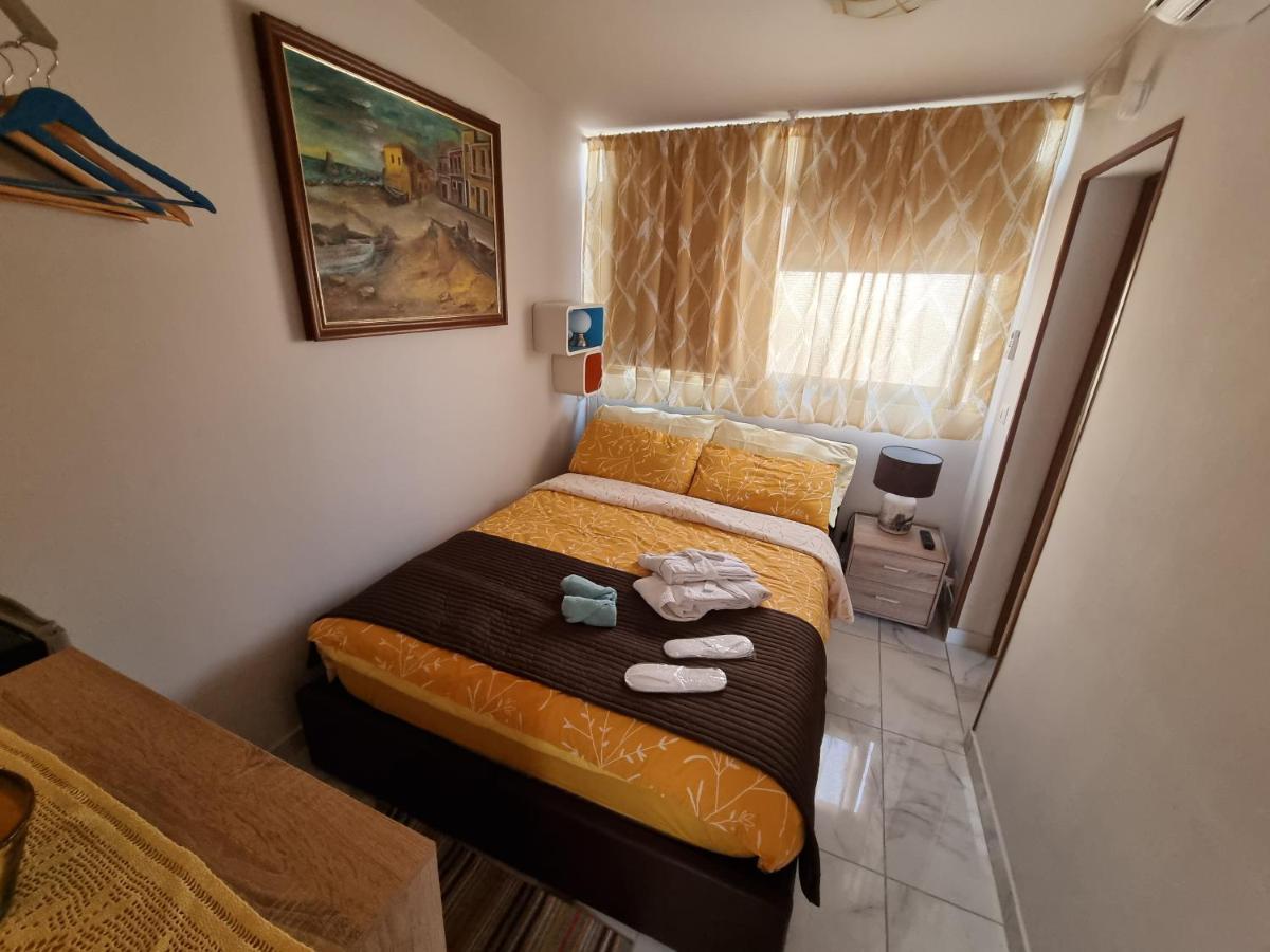 Suite 53 Ачи-Трецца Екстер'єр фото