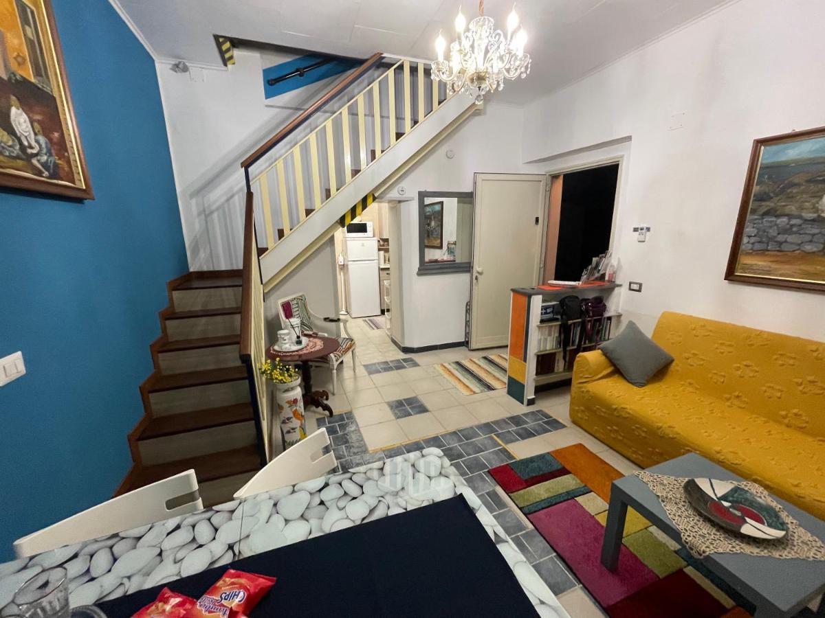 Suite 53 Ачи-Трецца Екстер'єр фото